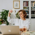 9 Best Side Hustles for Women to Make Extra Money in 2024 